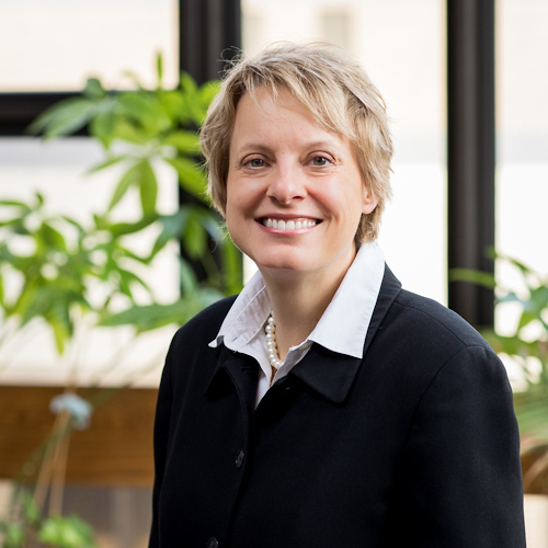 Portrait photo of Brenda Spychalla