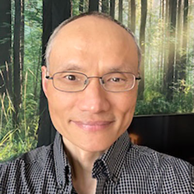 Portrait of Weizhong Wang